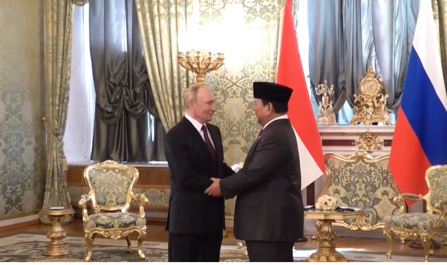 Bertemu Vladimir Putin, Prabowo Tertarik Kerja Sama Energi Nuklir