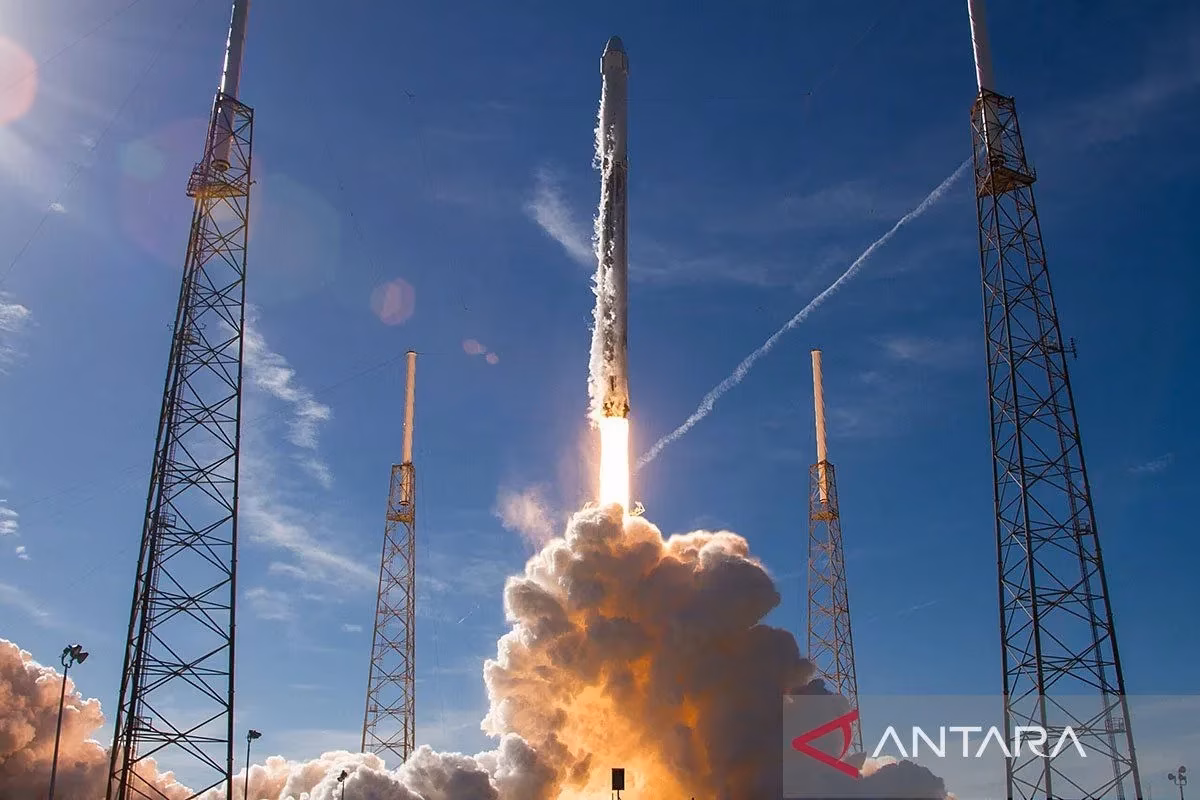Badan Penerbangan Federal AS Investigasi Insiden Malfungsi Roket SpaceX