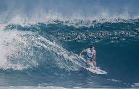 Cuaca Buruk, Ajang Surfing Krui Lampung Tertunda